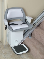 AmeriGlide DC Stair Lift - Reconditioned