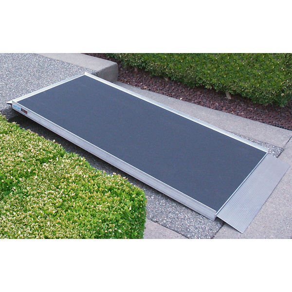 Pathway Lite Solid Ramp (3')