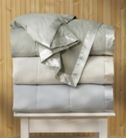 Pacific Coast&reg; Down Blanket